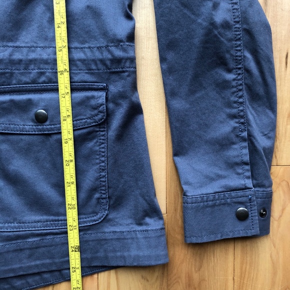 Women's Classic Utility Jacket‎ - Picture 8 of 14